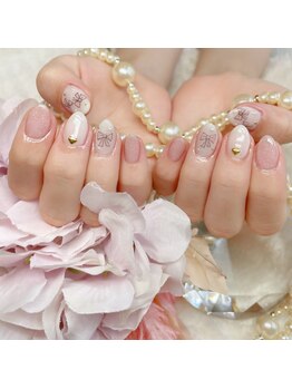 アイカ(Aika)/手書きリボンネイル