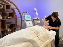 バイハル 原宿表参道(by HARU)/施術前に洗顔から行います♪