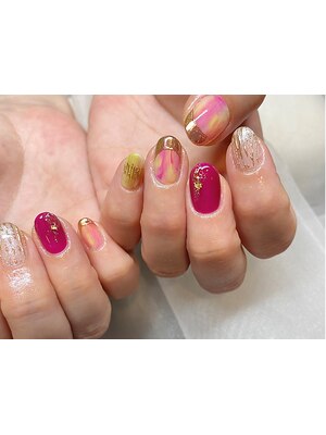 Holly nails 【ホリーネイルズ】