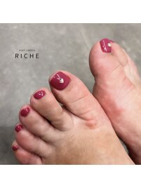 赤みピンクのワンカラーネイル♪