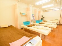 柏こころ整骨院/施術ベッド