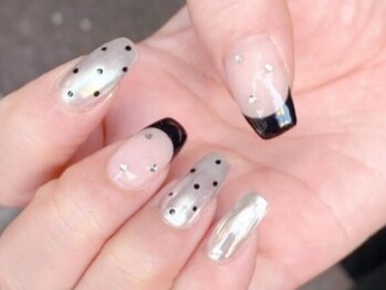 ロア(Lore)の写真/高技術×ハイセンスであなたに似合うデザインにお仕上げ♪大人上品～個性派ネイルまで幅広くご提案可能！