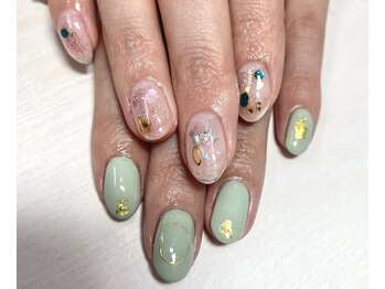 クロエ(chloe)/アシンメトリーネイル