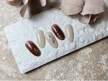 サロンモワ(salon mowa)/