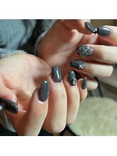 プリュネ(Prune)/ビジューネイル/ちゅるんネイル