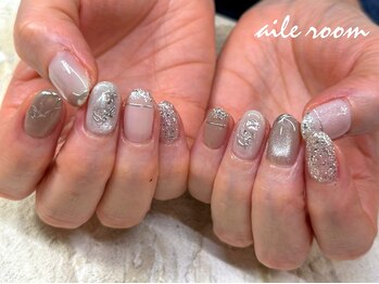 エールルーム 中目黒(aileroom)/ホワイト × ベージュ