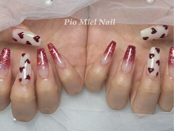ピオミエルネイル 新宿(pio miel nail)/きらめきルージュ×ハートネイル