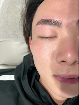 ビビ(Vi/Bi)/メンズアイブロウ