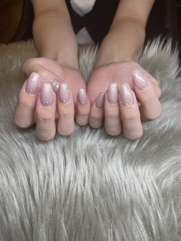 カットアンドスタイル クラウン(Cut & Style Clown)/ジェル/スカルプ/ネイル/横浜