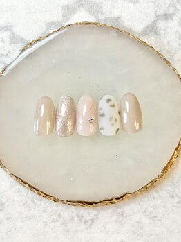 RICHELLE Design Collection