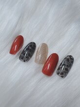 ミテソロ(mi tesoro)/2024年11月定額ネイル 6600