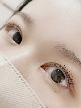 イシュウプリュアイラッシュ(issue+eyelash)の写真/【ダメージにお悩みの方必見】短いまつ毛や逆さまつ毛など…気になる箇所、ぜひご相談ください☆