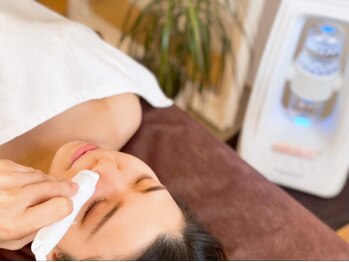 セレブリボーン 大阪ボーテ/ハイドロ毛穴洗浄