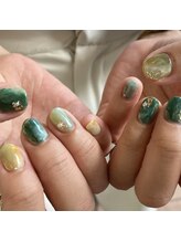 ネウィ ネイル 京橋(newi nail)/緑カラーネイル【newiネイル】