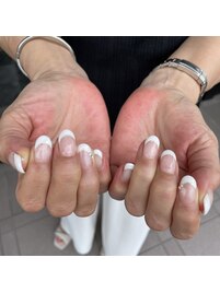 フレンチネイル