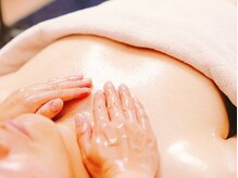 ラクフク(RAKUFUKU)/☆アロマオイルリンパマッサージ