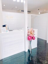 サロン ド ボーテル ヴィ(salon de beaute REVI)