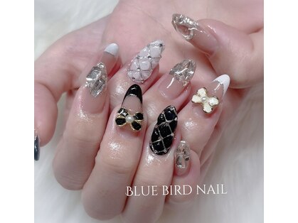 ブルーバードネイル(Blue bird nail)の写真
