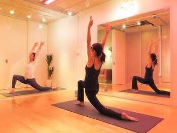 代官山パーソナルスタジオ/コラーゲン生成促進ライト