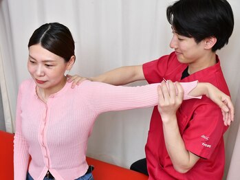 クレアーレはり きゅう整体院 古川橋店の写真/慢性的なつらい首肩コリに◎深部から整え軽やかなスッキリとした毎日へ導く本格ケア施術です☆