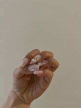 ムーイ 外苑前(mooi.)/perl french nails