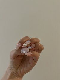 perl french nails