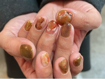 カーティシーネイルズ(curtisii NAILS)/