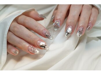 ネイル フライガール(nail FLY GIRL)/マグネットパーツ盛り♪