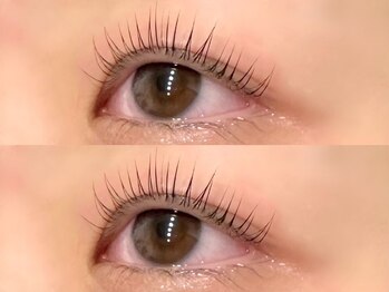 アイラッシュアンドネイル専門店 クラル(CURAR)/セラムラッシュリフト