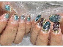 アリイネイルズ(ALII Nails)/ニュアンスアシンメトリー