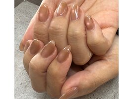 ブラウン系マグネットネイル