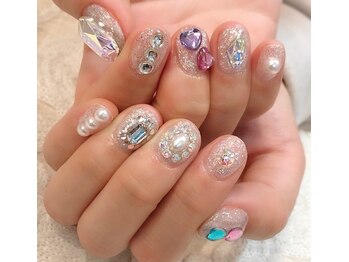 グラマラス アンジェアイ 荻窪店(glamourous ange eye)/キラキラストーンネイル
