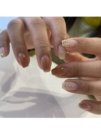 きれいめニュアンスネイル