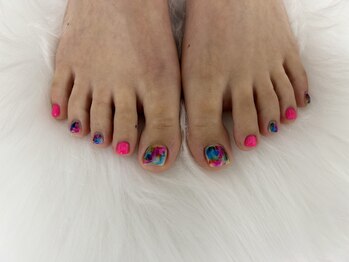 ネイルダウン(NAIL DOWN)/フットネイル