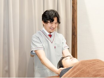 西明石コンディショニング鍼灸整骨院の写真/《どこに行ってもしっくりこない辛い悩みに》一時的ではなく根本から改善！ソフト矯正で首肩こりに本格施術