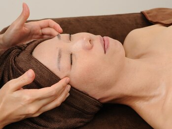 エレニア 住吉店(Elenear)/純度100%ヒト幹細胞培養液導入！