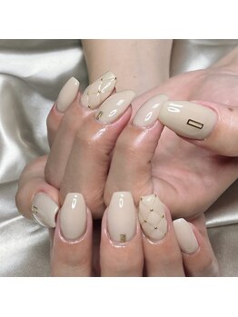 ヒトミネイルズ(Hitomi Nails)/マトラッセネイル