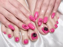 ベルグローアルファネイル(BELLE GROW ALPHA NAIL)/ハンド×フットお揃いネイル