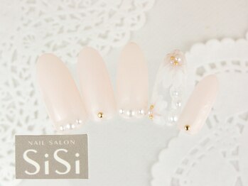 シシ(SiSi)/パール＆フラワーネイル★