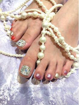 エスフィーネイルサロン リシェル(Esfy nailsalon Richer)/フット2本付け放題