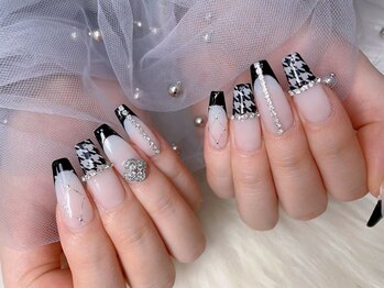 スノーネイルサロン 新宿店(Snow nail salon)/黒千鳥柄フレンチアーガイル