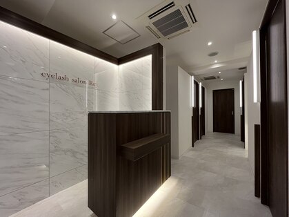 完全個室eyelash salon Rey新潟万代店 まつげパーマパリジェンヌ/マツエク/眉毛専門店の写真