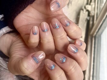 ピョル(PYOL.)/大阪肥後橋|ブルーラメグラデ