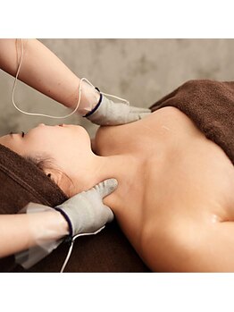 ここはなの写真/何をしても改善しない辛い肩こり…ここはなでスッキリケア♪深層部まで届くリリースカッター導入店★