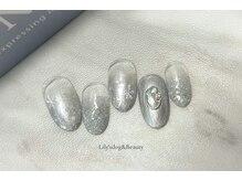 リリーズドッグアンドビューティー(Lily's Dog&Beauty)/結晶ネイル