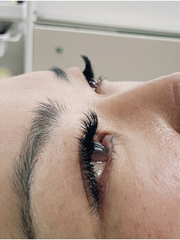 ハチイチゴ アイラッシュ(hachiichigo)/バインドロック200束♪