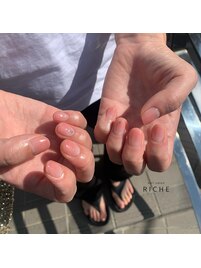 ちゅるんピンクのオフィスネイル