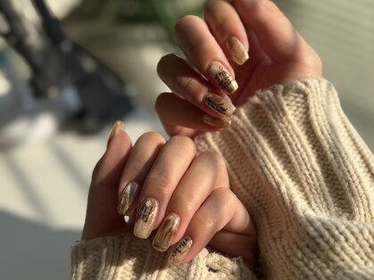 アユラ(AYURA)の写真