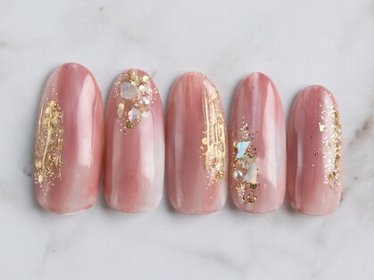 ネイル ワン(Nail 1 wang)の写真