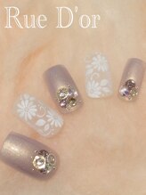 ツメトトノウ/清楚な手描きフラワー